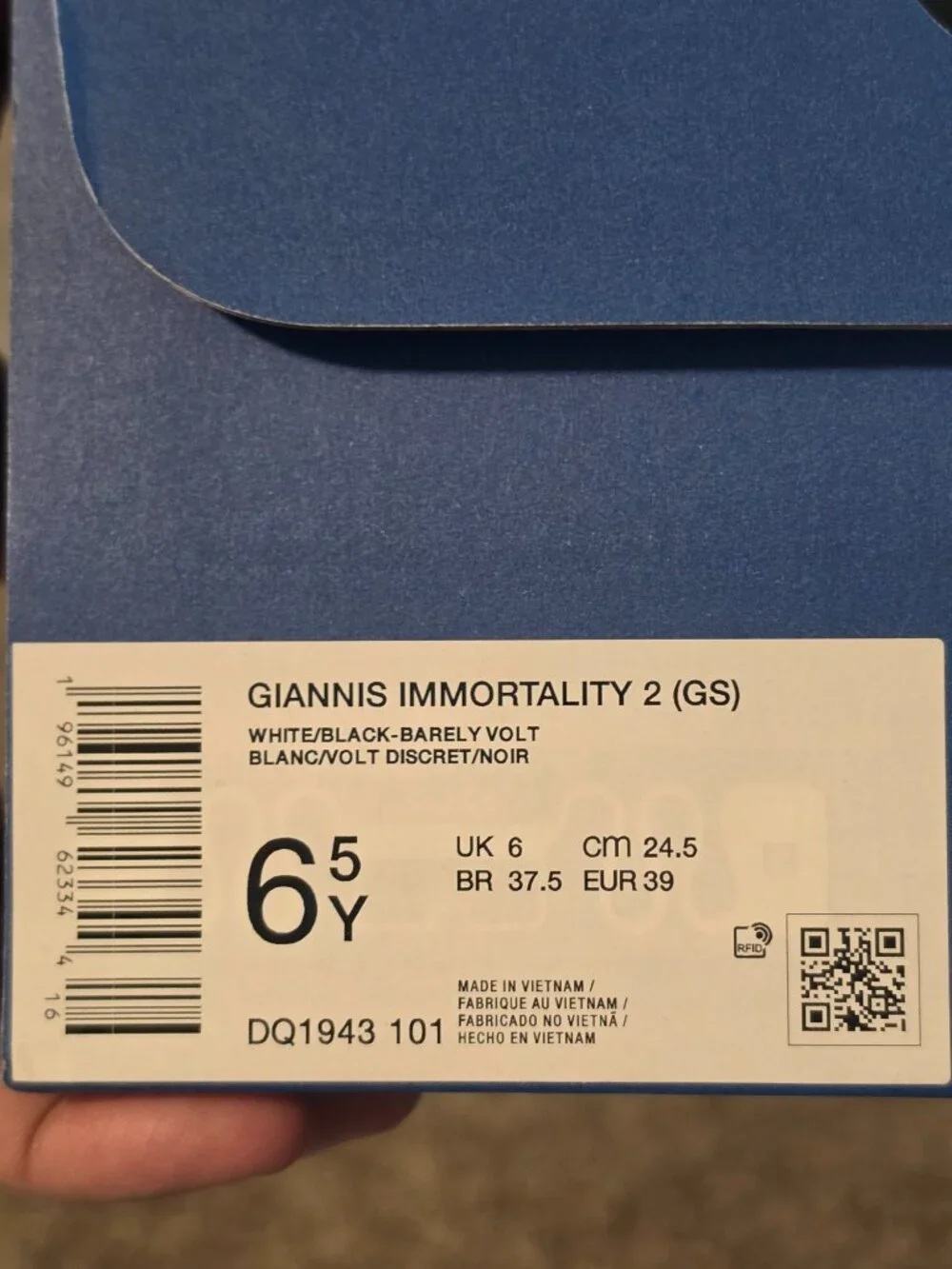 Nike Giannis Immortality 2 GS White Black Barely Volt 6.5Y 8W DQ1943 101 NIB